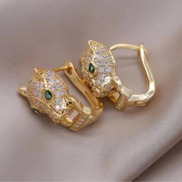 Panthere Emerald Green Eyes Gold Earrings - Picture 7 of 7